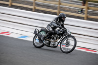 Vintage-motorcycle-club;eventdigitalimages;mallory-park;mallory-park-trackday-photographs;no-limits-trackdays;peter-wileman-photography;trackday-digital-images;trackday-photos;vmcc-festival-1000-bikes-photographs